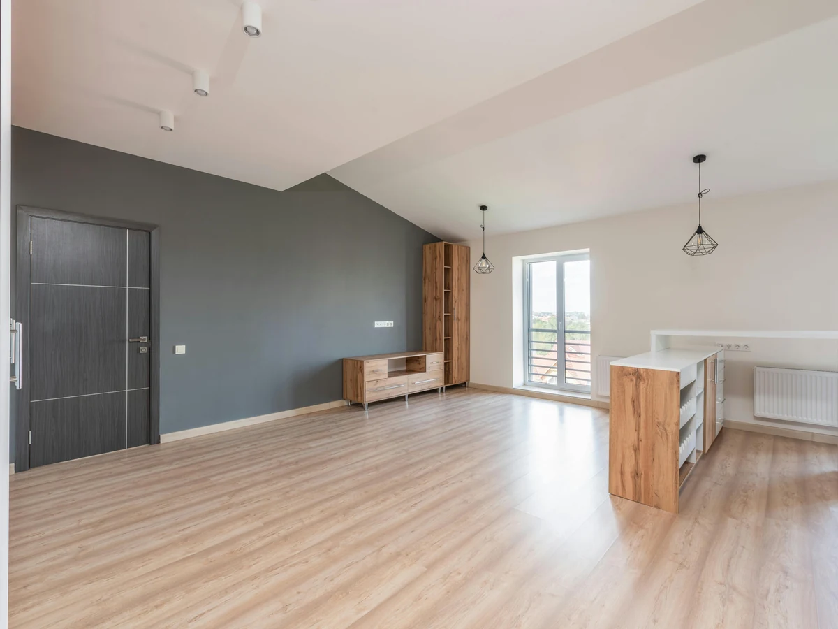 interior-painting-open-plan-room-altrincham-decorators Open plan room with fresh interior paintwork in Altrincham
