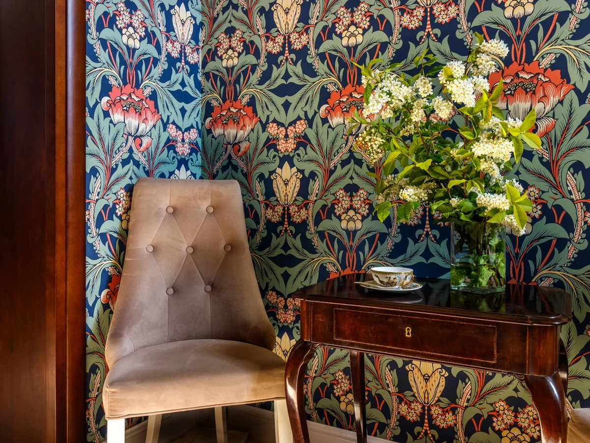 Wallpaper installation in Altrincham - bold floral wallpaper by Altrincham Decorators